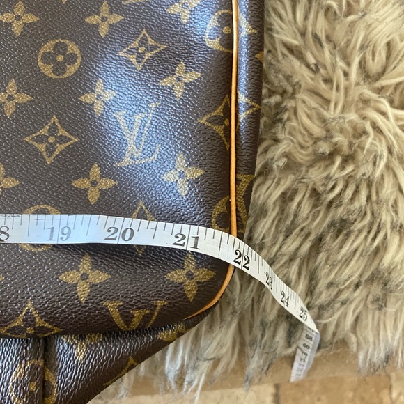 Preloved Louis Vuitton Monogram 2way Travel bag authentic - Picture 10 of 14